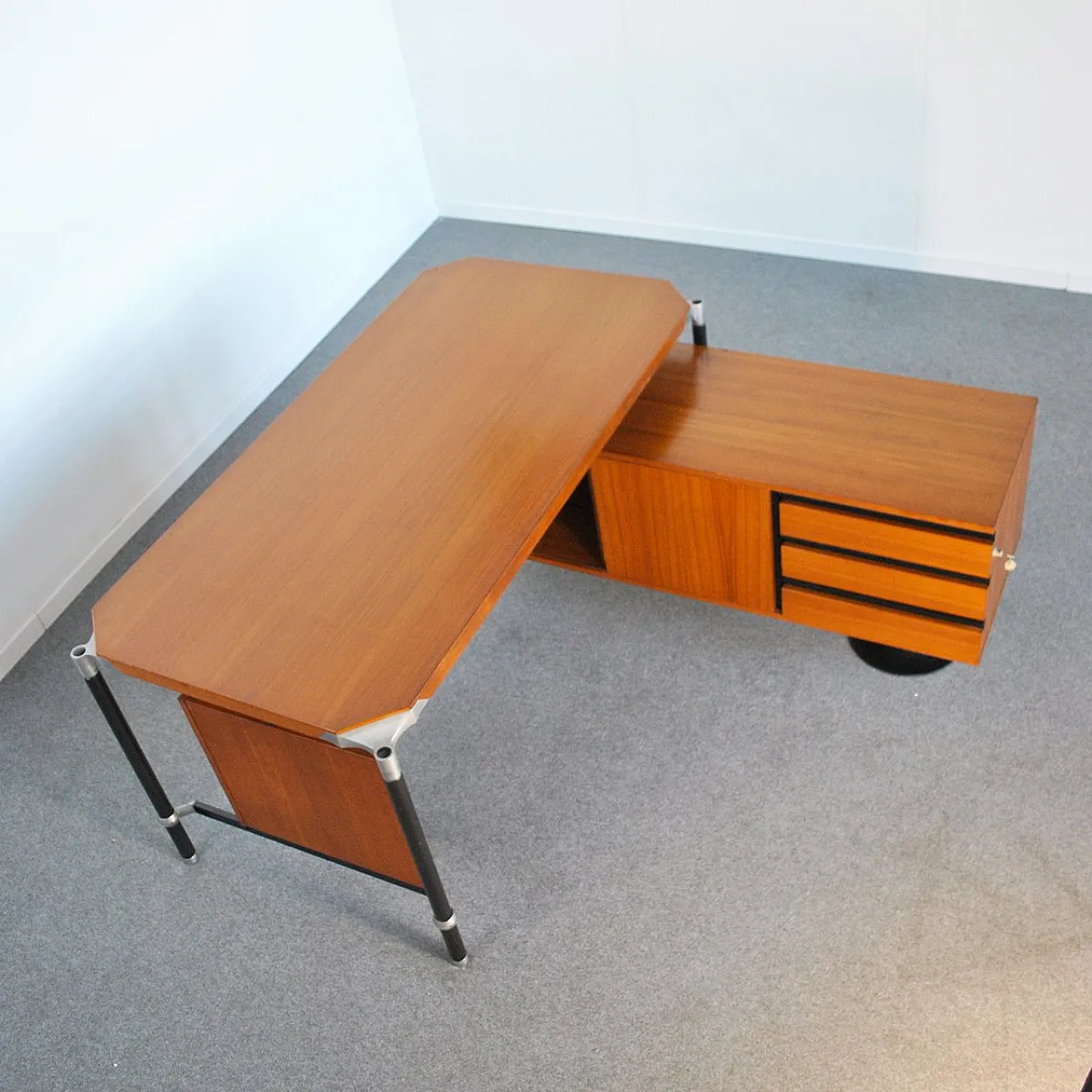 Desk by Ico Parisi for MIM, 1960s 8