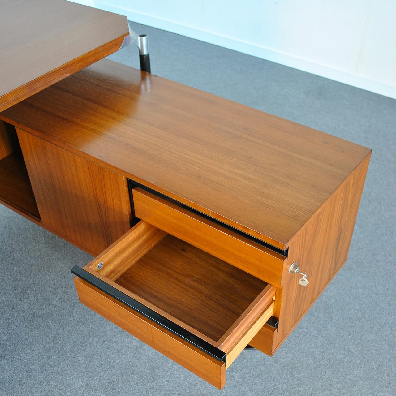 Desk by Ico Parisi for MIM, 1960s 13