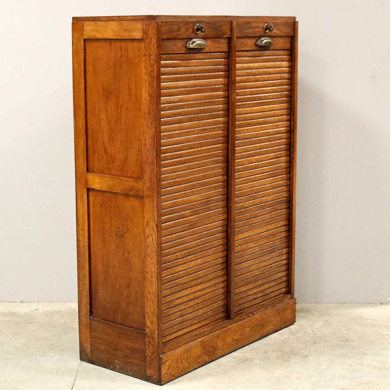 Filing cabinet with oak archive filing shutter, early 1900s 2