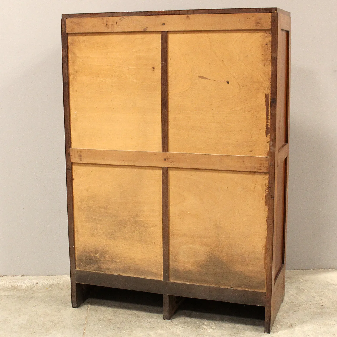 Filing cabinet with oak archive filing shutter, early 1900s 10
