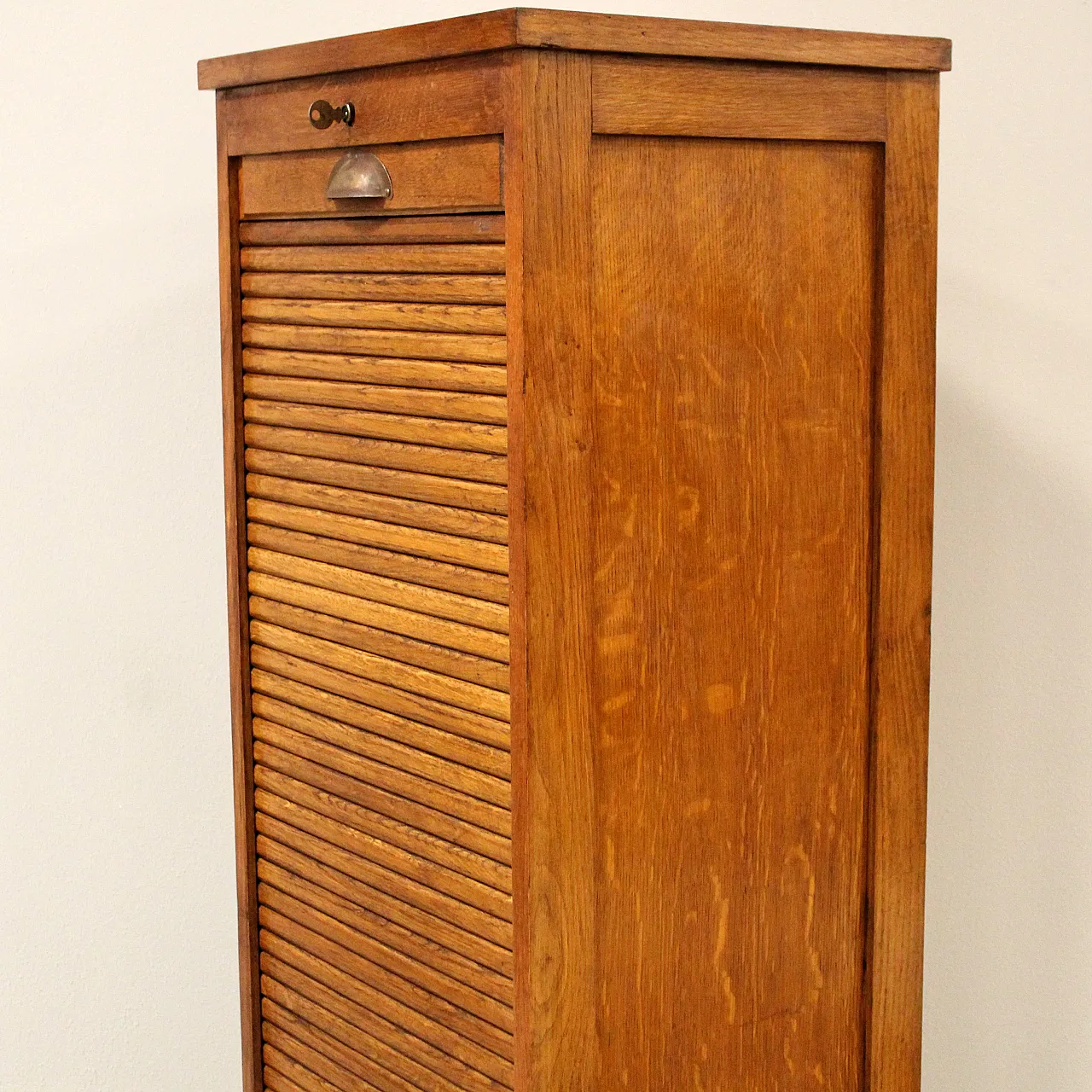 Filing cabinet with oak archive filing shutter, early 1900s 9