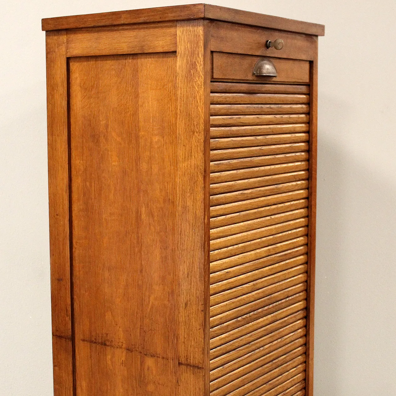 Filing cabinet with oak archive filing shutter, early 1900s 10