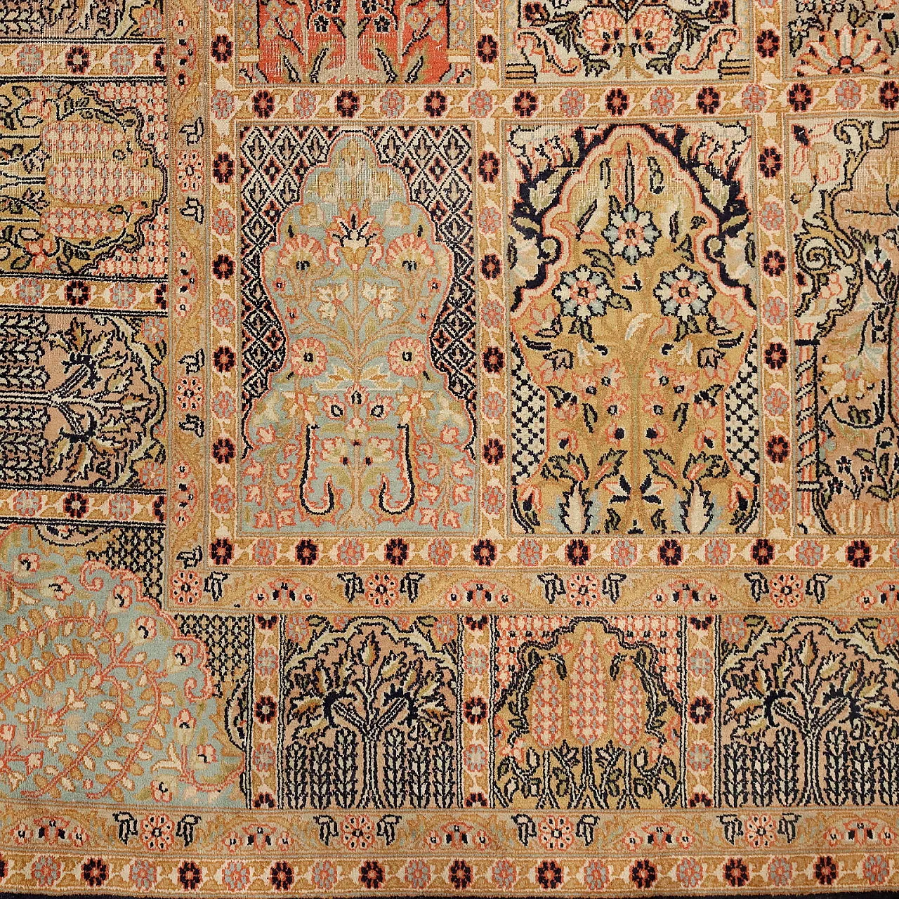 Tappeto Srinagar in cotone, lana e seta con nodo fine, '900 6