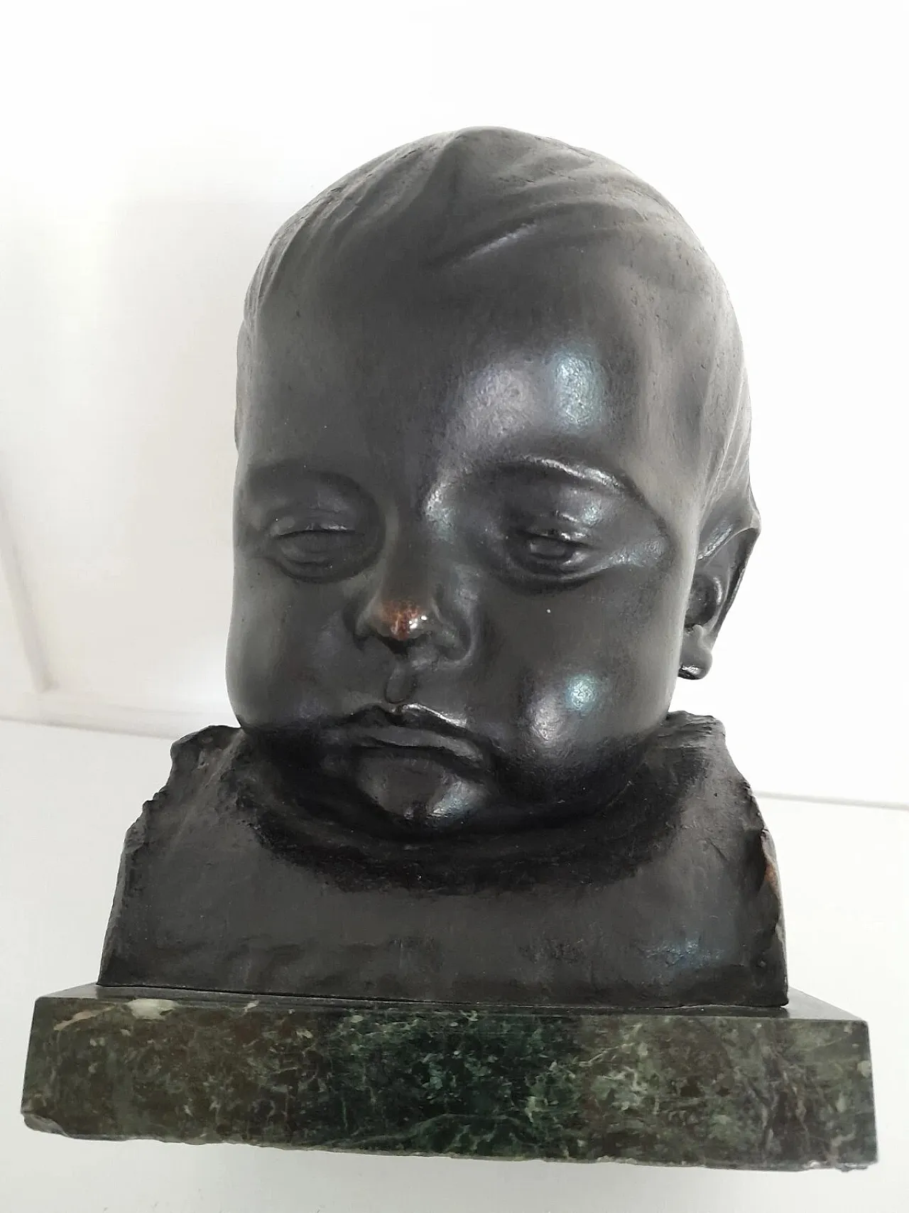 Newborn bronze sculpture by Corrado Betta, 1870-1935 8