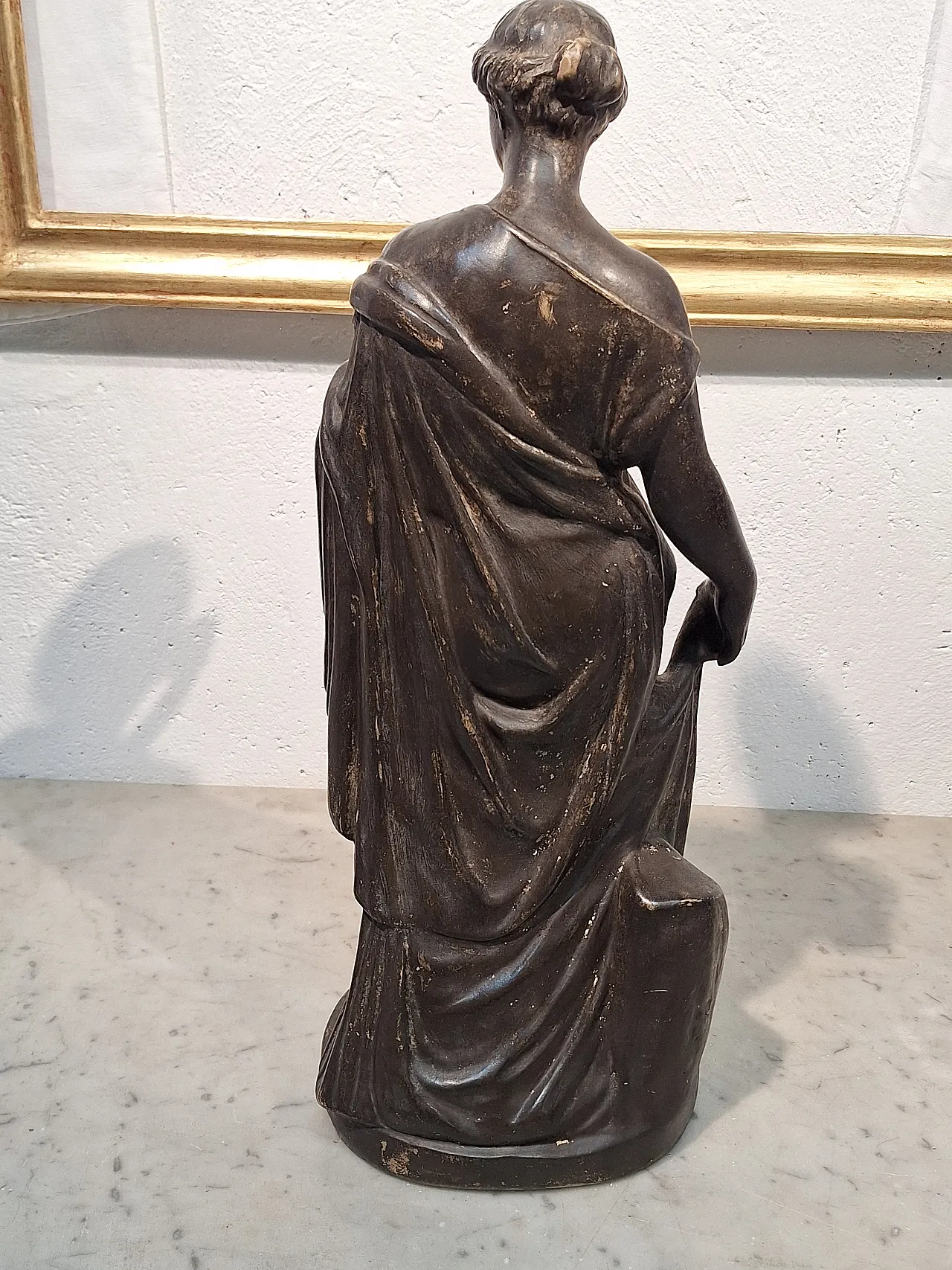 Venus statue in faux bronze patinated terracotta, 20th century 5