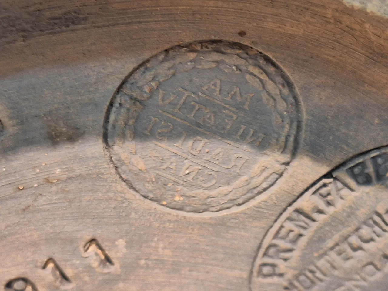 Venus statue in faux bronze patinated terracotta, 20th century 19