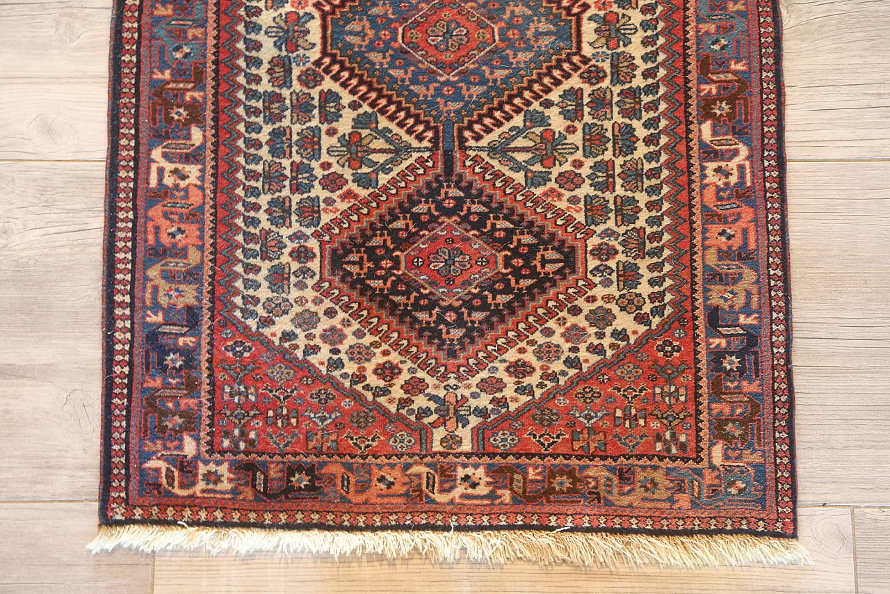Hand-knotted Caucasian Shirvan lane carpet, 60s 9
