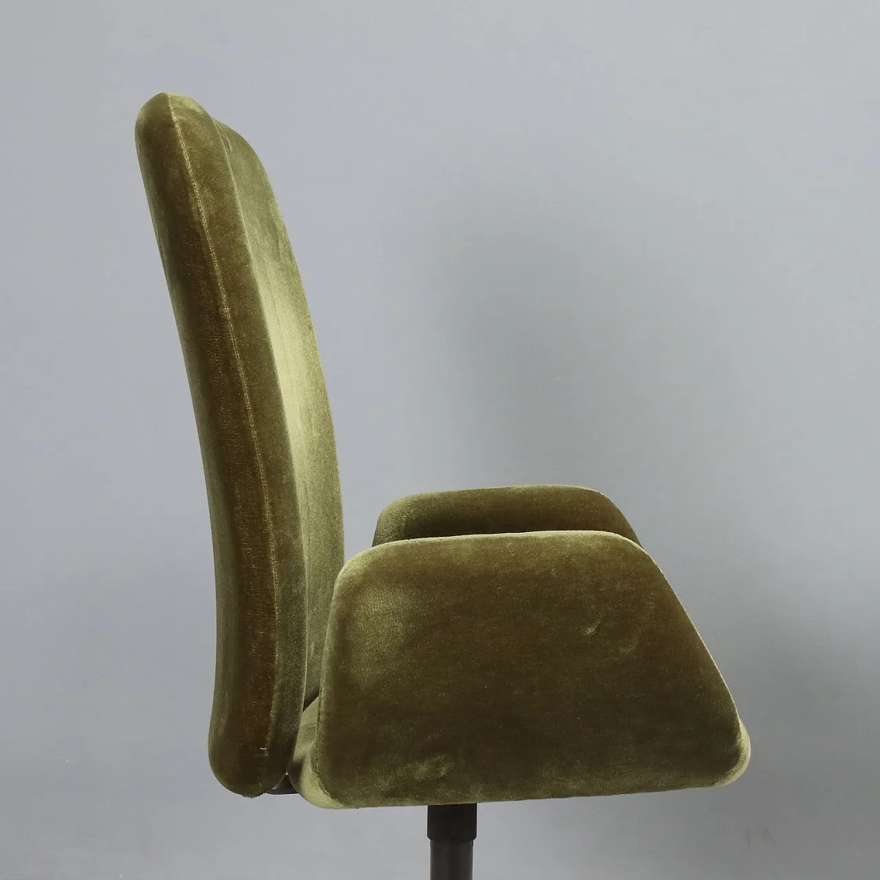 Coppia di poltrone in espanso, tessuto e metallo, '900 5