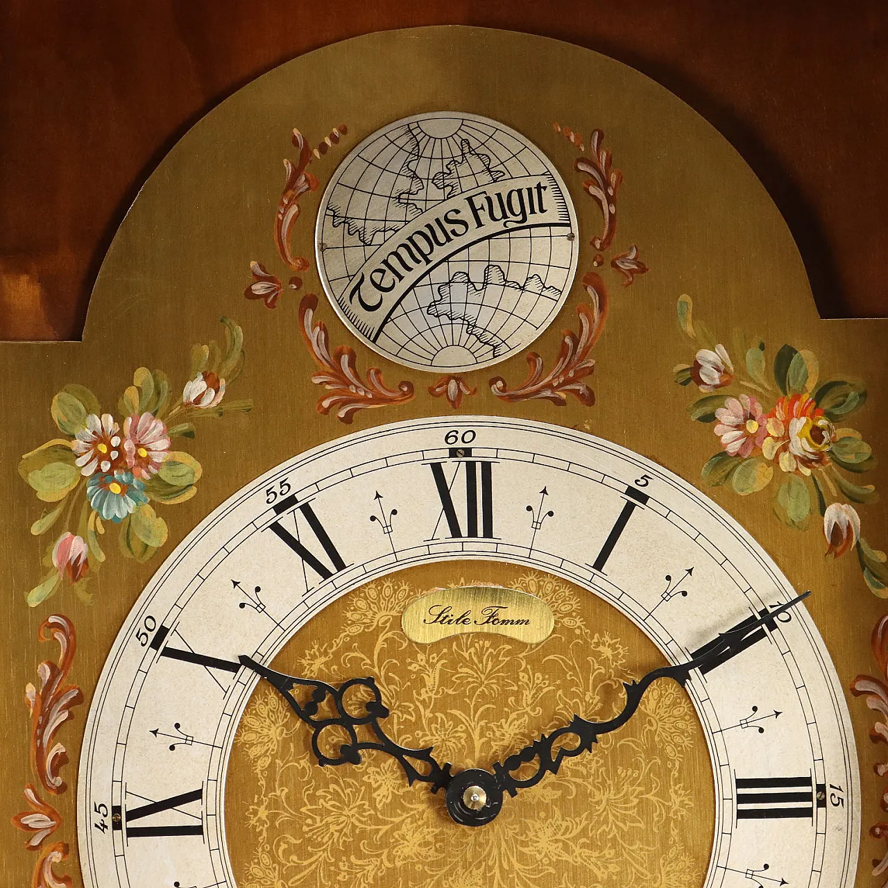 Grandfather clock Queen Anne style in walnut, 20th century 5