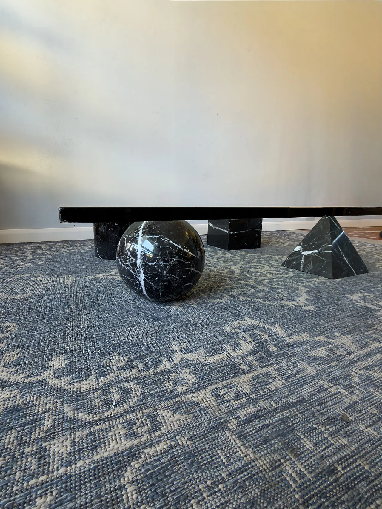 Tavolo Metafora di Vignelli per Martinelli Luce, anni '70 4