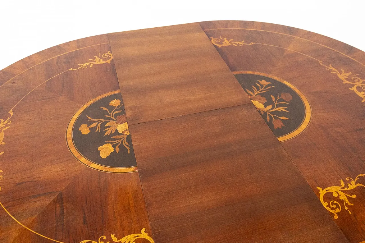 Tavolo rotondo allungabile in stile di noce, anni '50 3