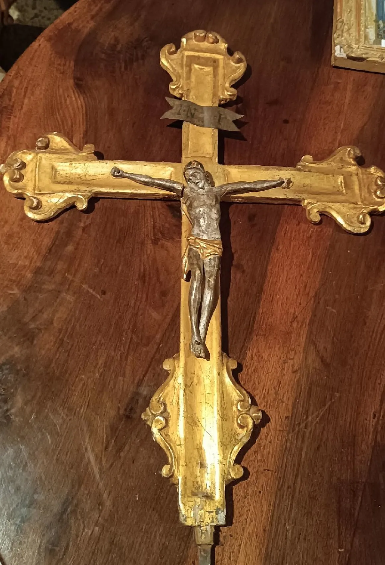 Gilded wooden crucifix, 18th century 1