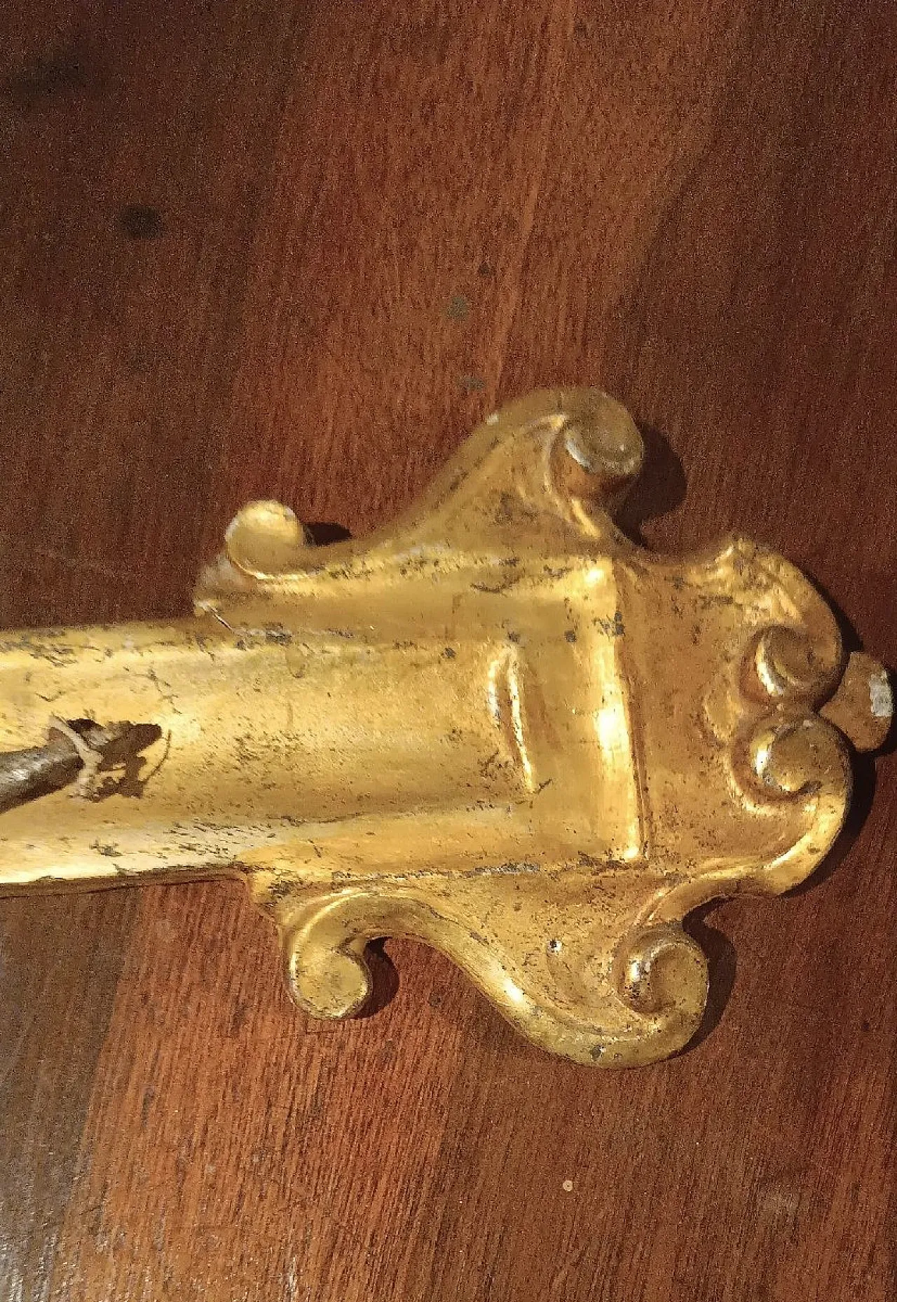 Gilded wooden crucifix, 18th century 7