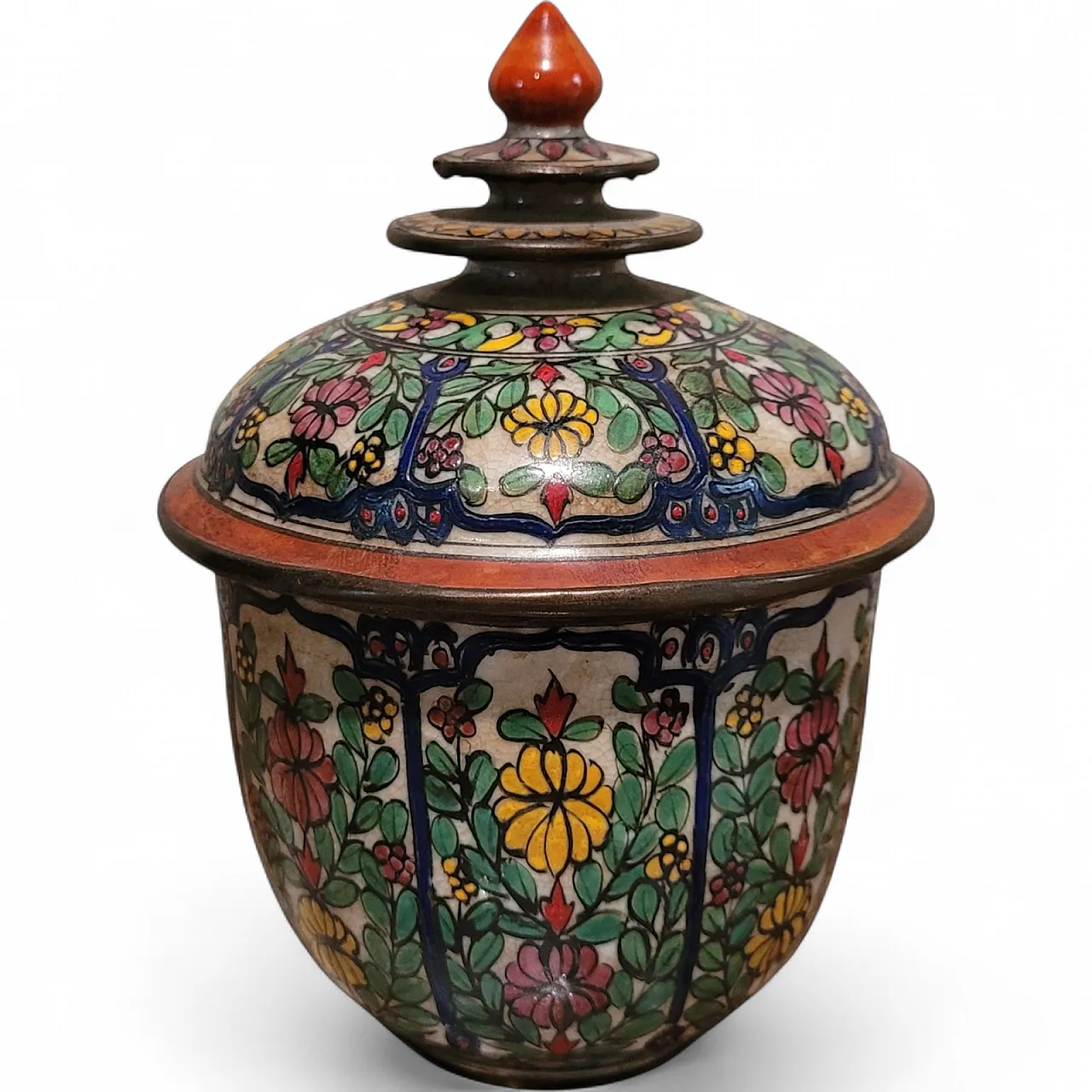 Benjarong porcelain vase, Thailand, early 20th century 9