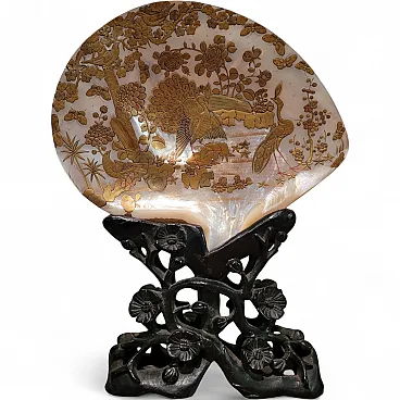 Landscape with peacocks - Engraving on golden mother-of-pearl shell