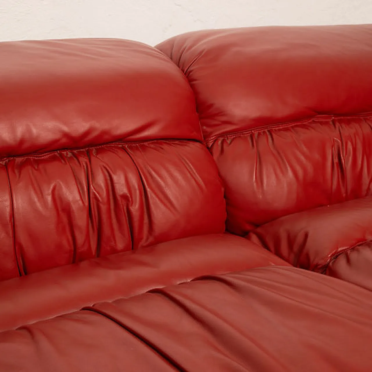 Pair of Strato sofas by Giovanni Offredi for Saporiti, 1970s 11