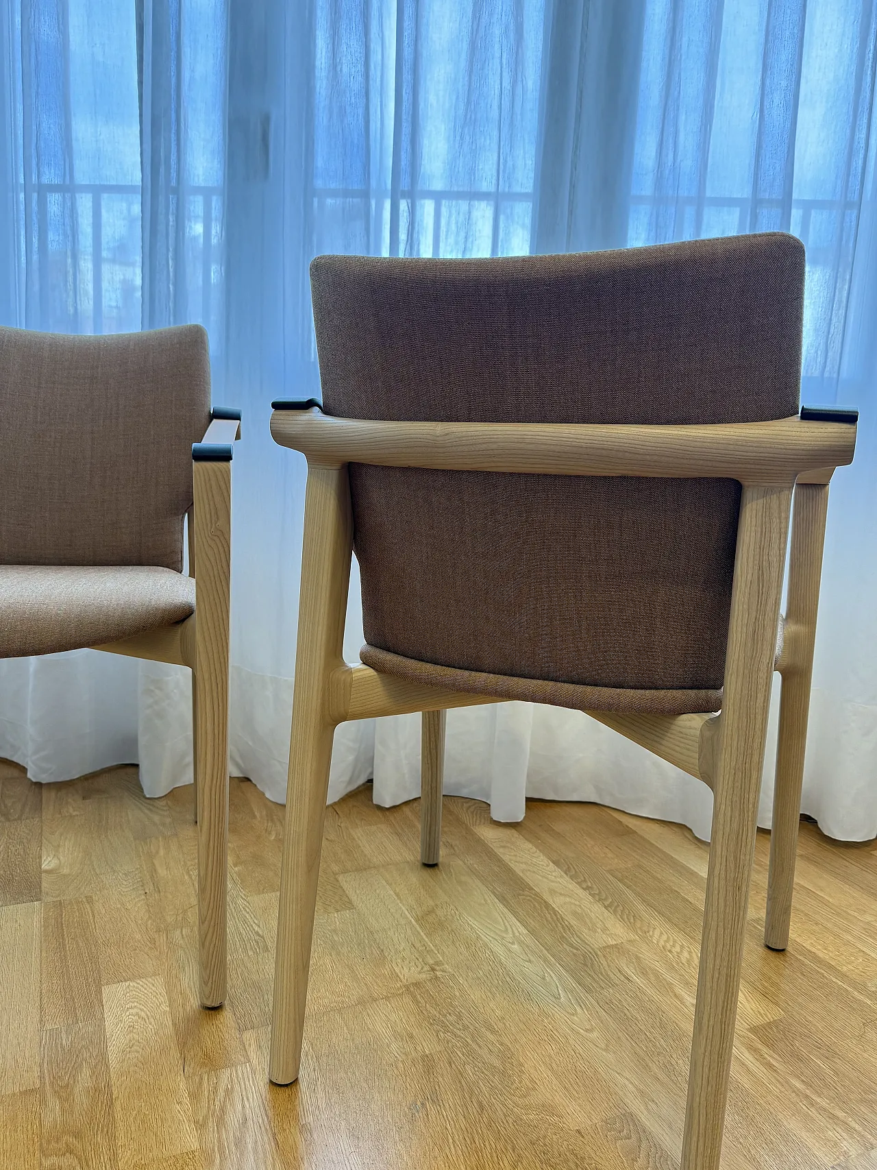 Coppia Poltroncine Luba di Philippe Starck per Andreu World, anni 2000 11