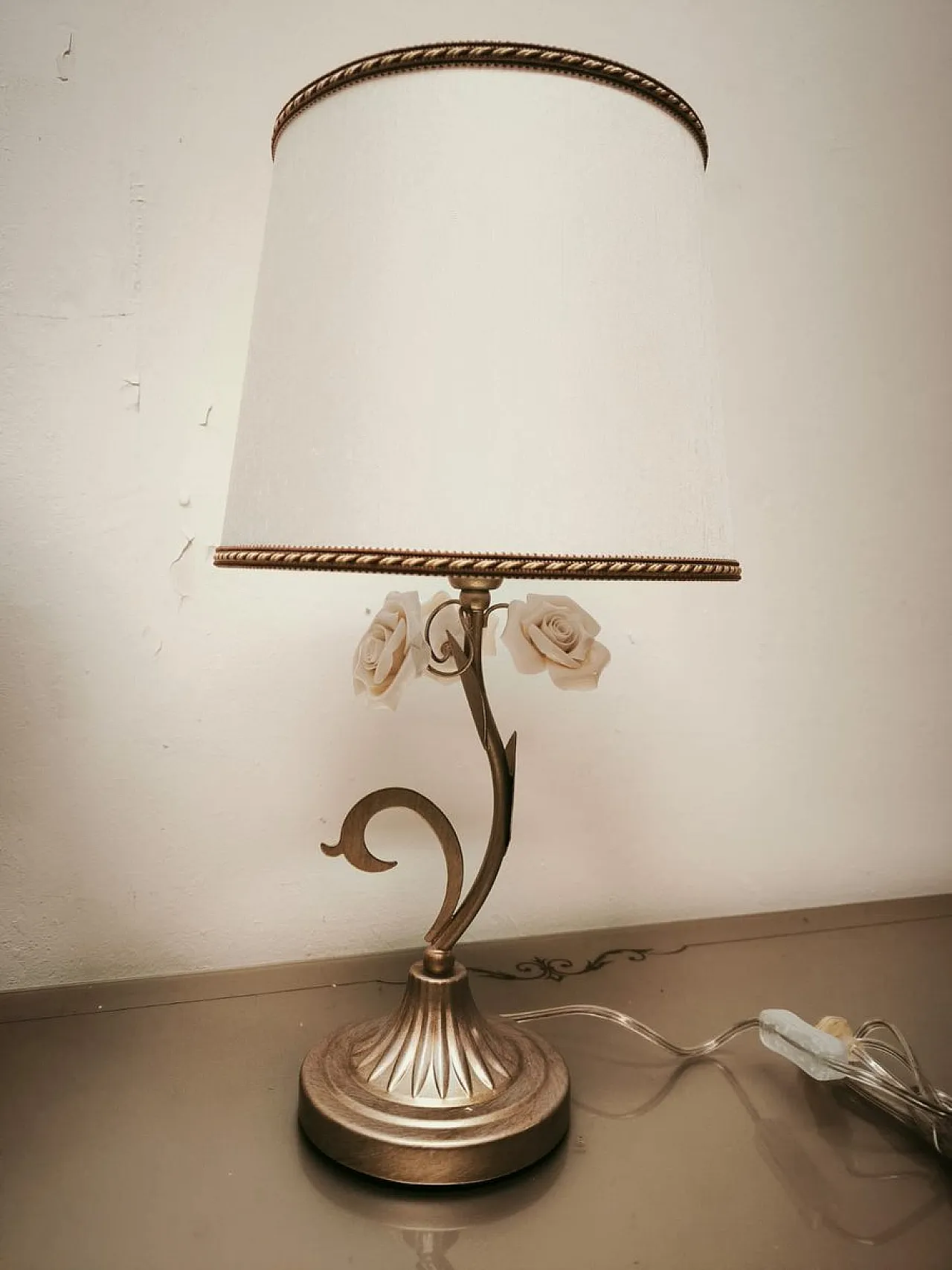 Pair of lamps with ceramic roses and fabric lampshades, 1980s 7