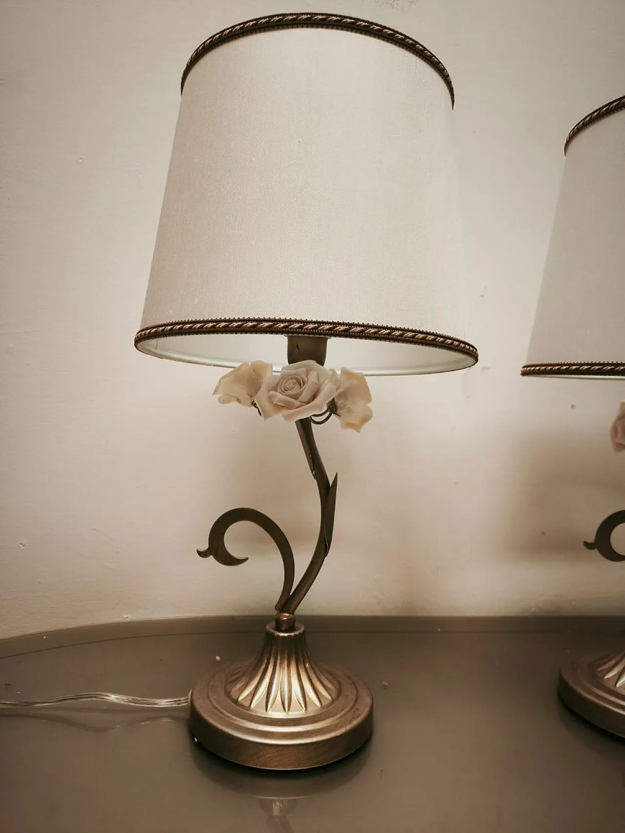 Pair of lamps with ceramic roses and fabric lampshades, 1980s 10