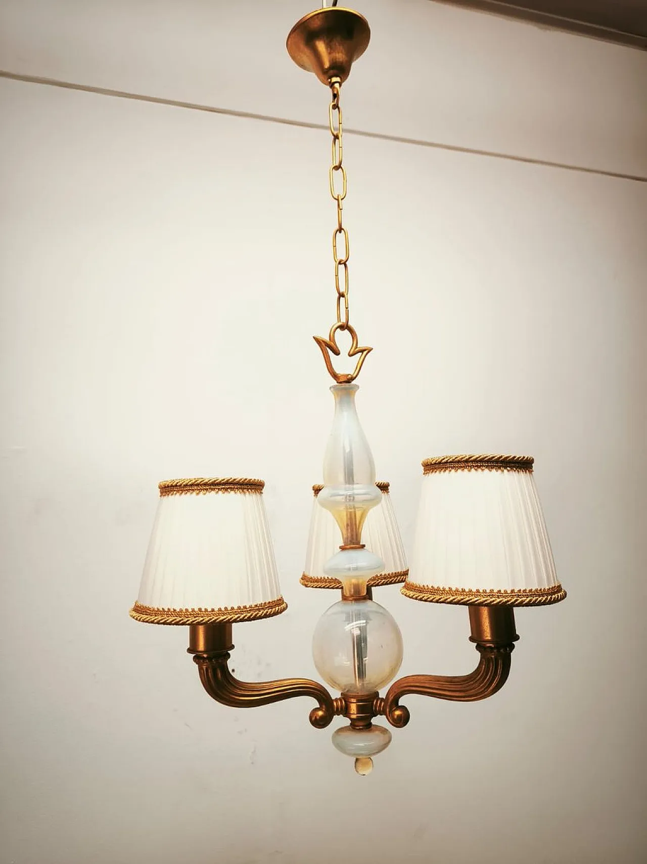 Brass and Murano glass chandelier with silk lampshades, 1950s 1