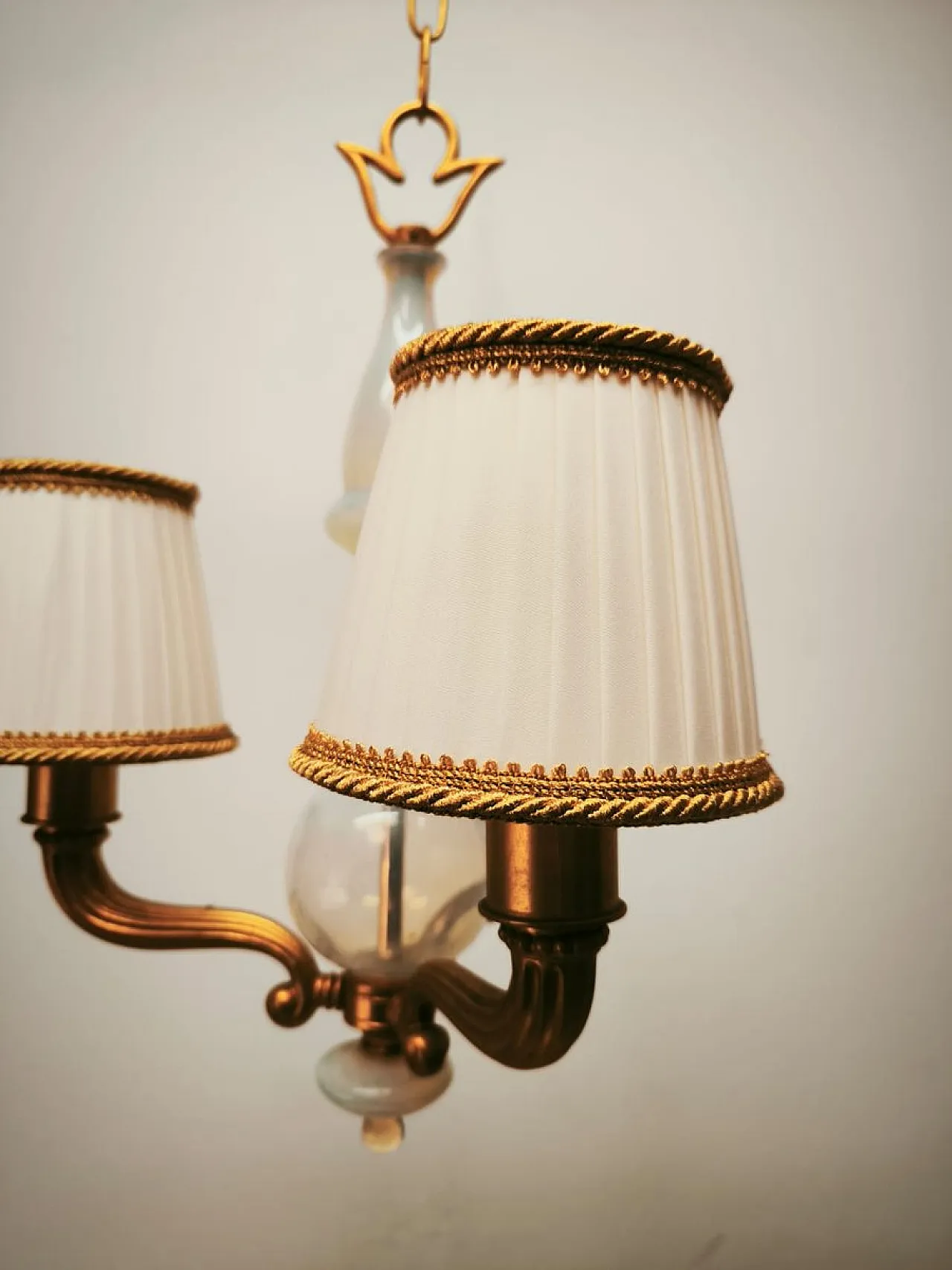Brass and Murano glass chandelier with silk lampshades, 1950s 16