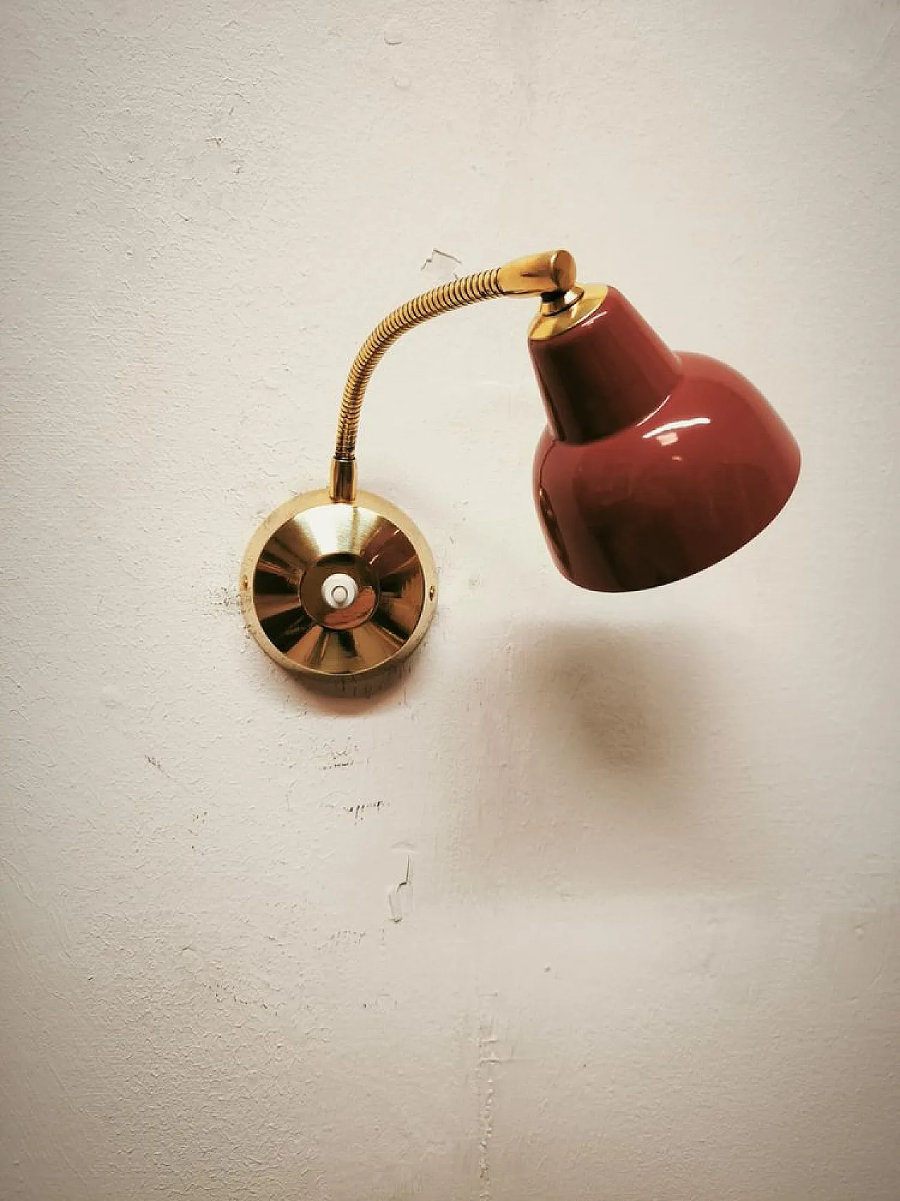 Adjustable wall light with push-button ignition, 1960s 13