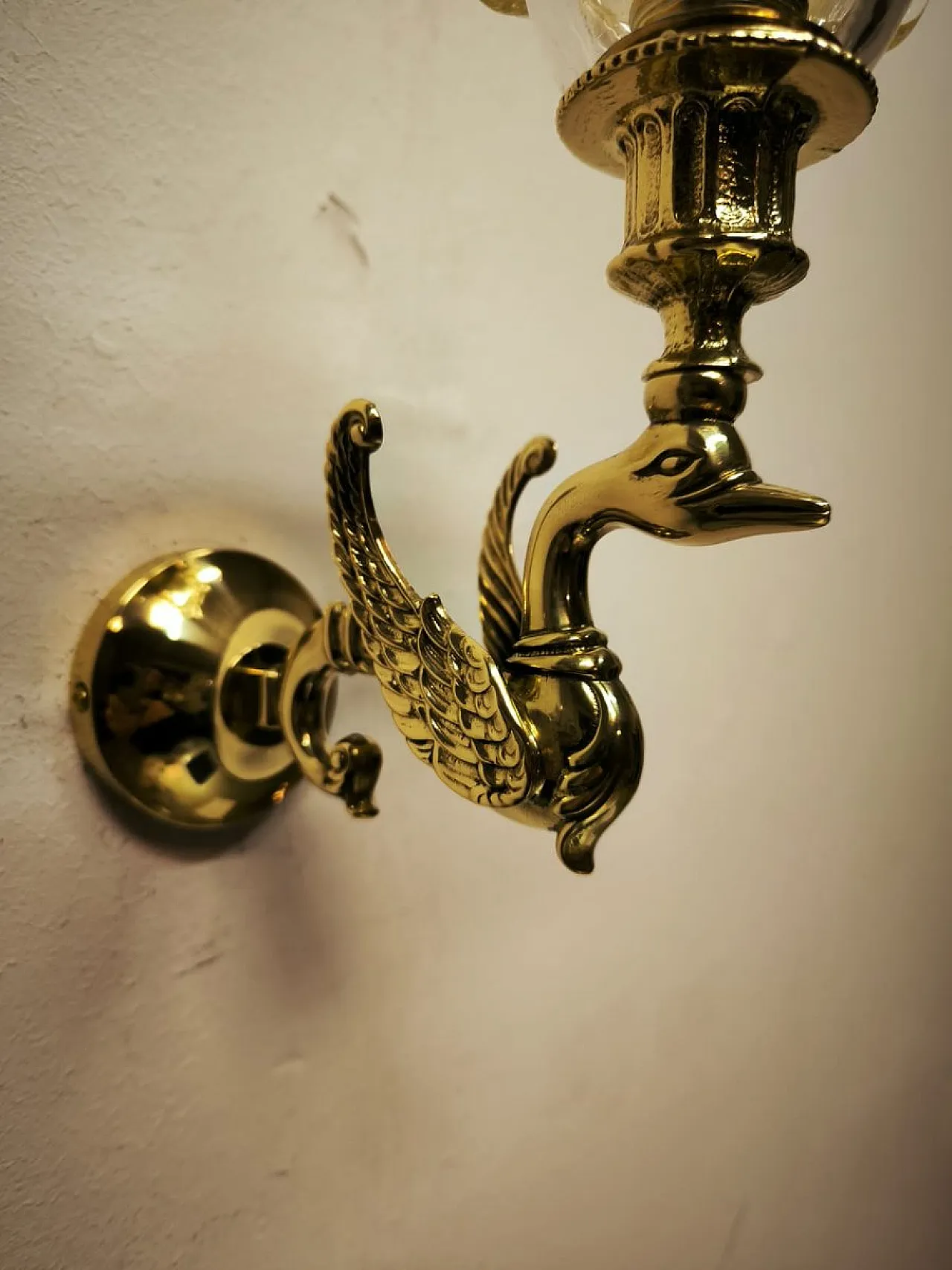 Swan wall lamp with Murano glass, 1970s 2