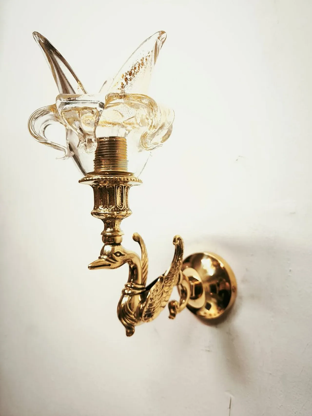 Swan wall lamp with Murano glass, 1970s 10