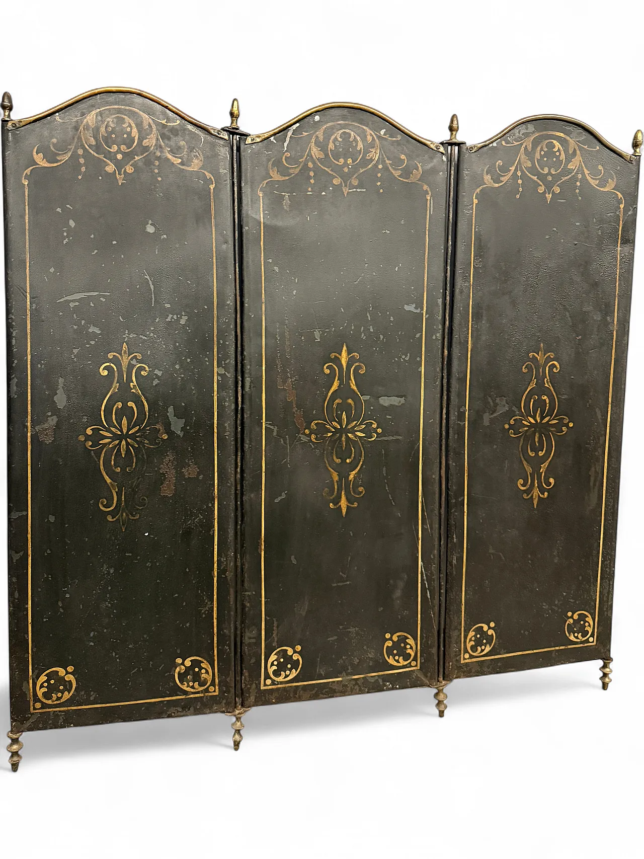 Gold-painted iron and metal fireplace screen, 19th century 9