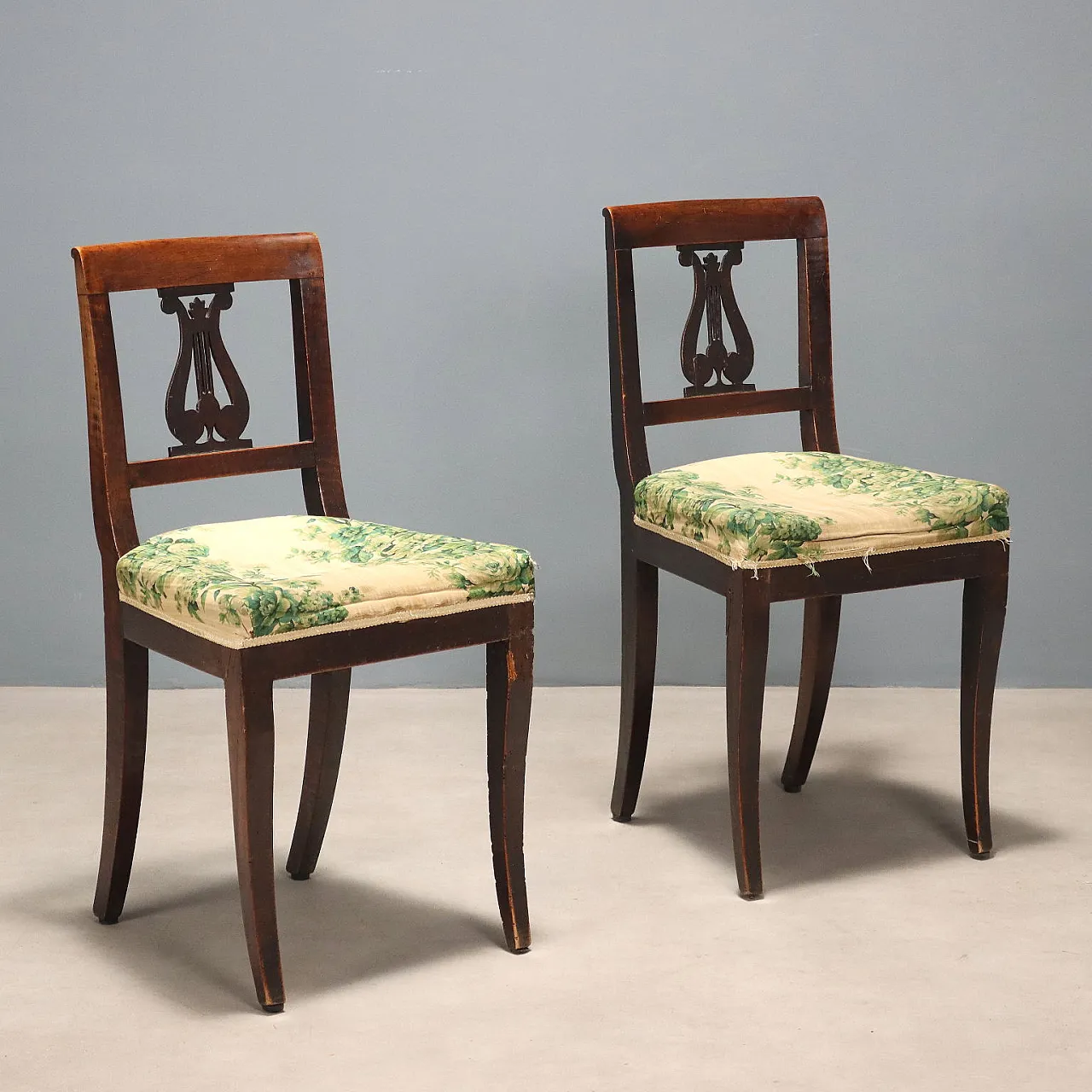 Pair of Directoire walnut chairs, mid-19th century 1
