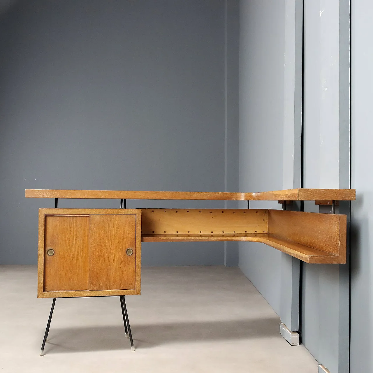 Corner cabinet by Marco Zanuso in oak, 1950s 5