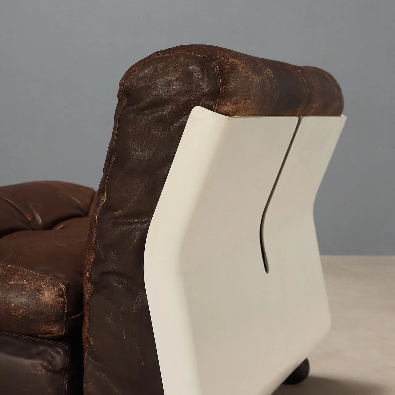 Amanta armchair in plastic, foam, and leather, 20th century 4