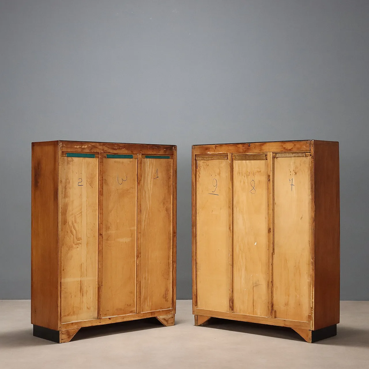 Pair of walnut veneered containers with laminate top, 20th century 7
