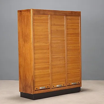 Mobile con ripiani interni in noce formica e alluminio, '900