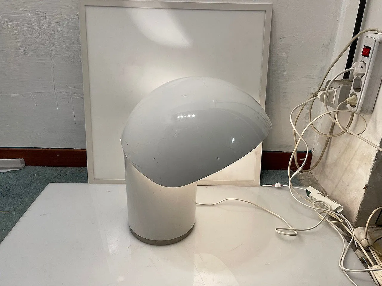 Space Age Table Table attributed to Franco Buzzi Ceriani, 1970s 3