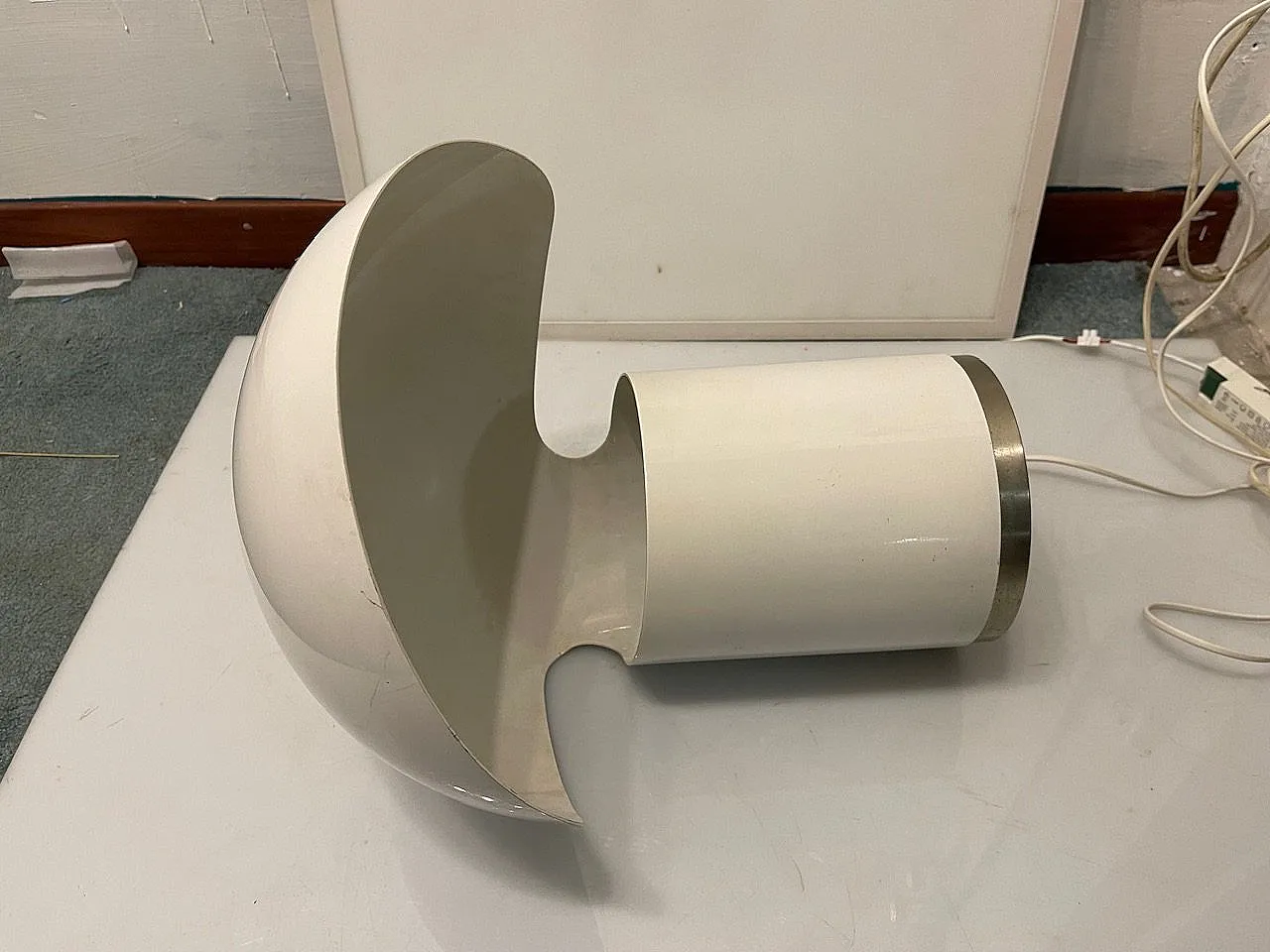 Space Age Table Table attributed to Franco Buzzi Ceriani, 1970s 8