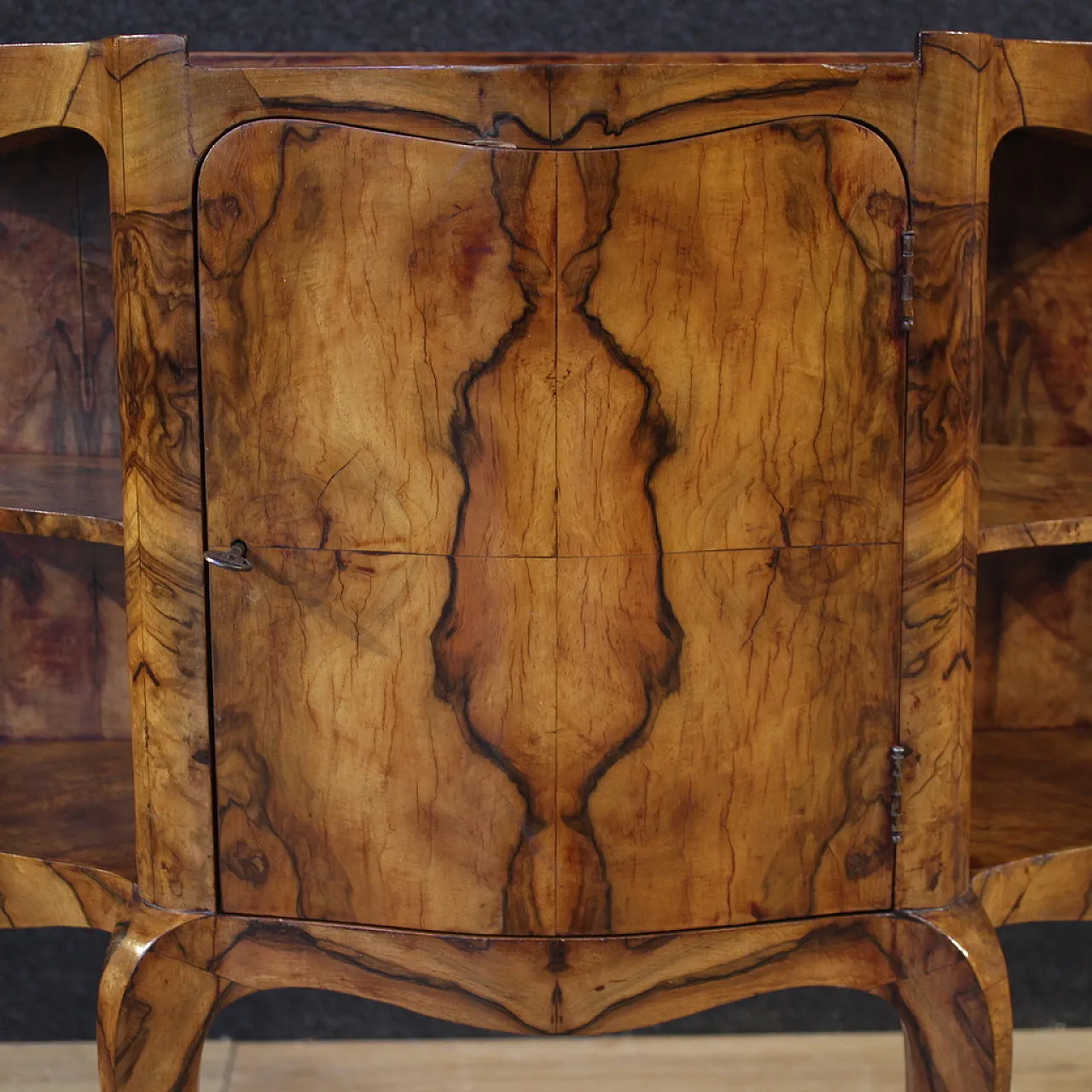 Venetian sideboard, 20th century 5