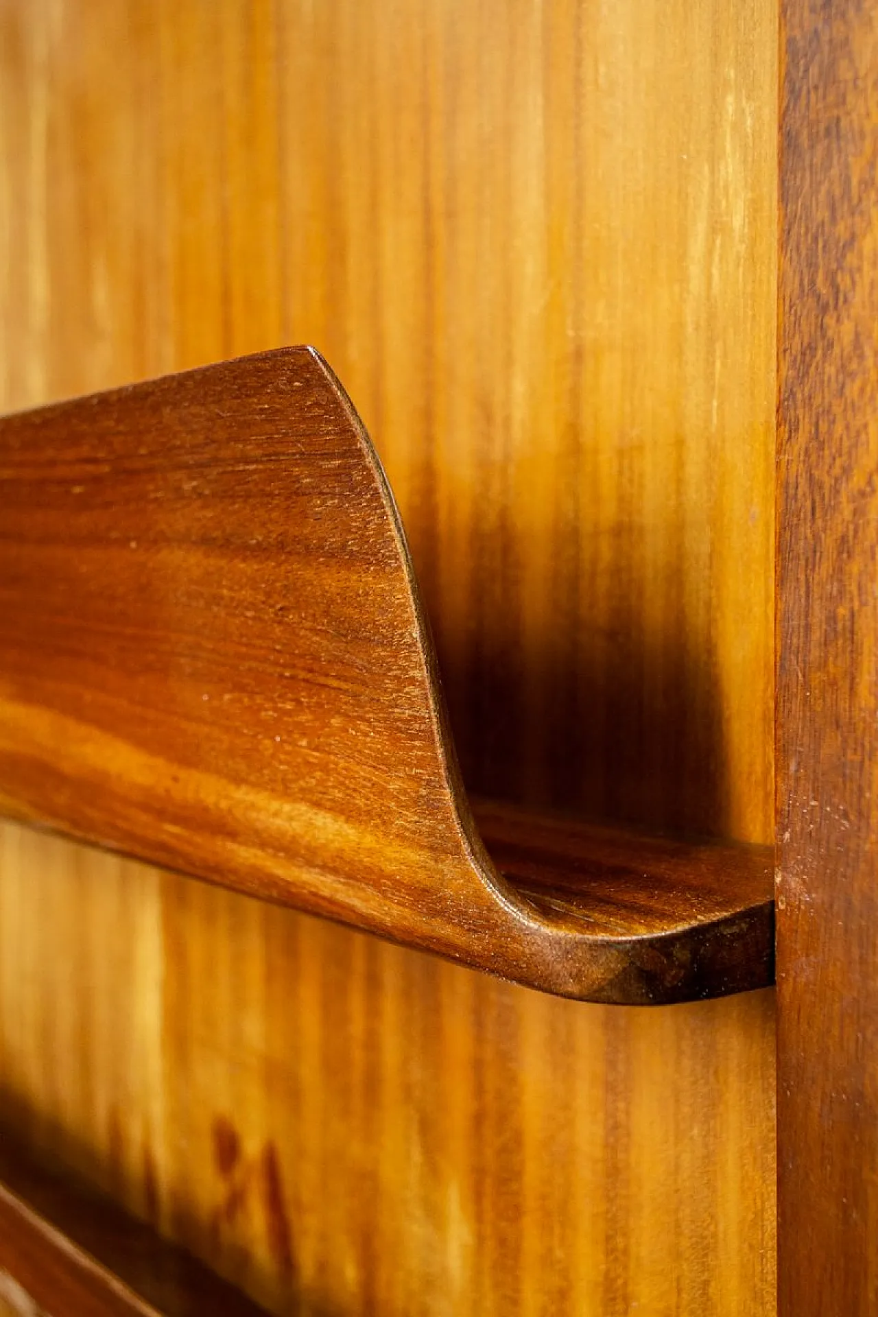 Specchio da ingresso in teak, anni '50 5