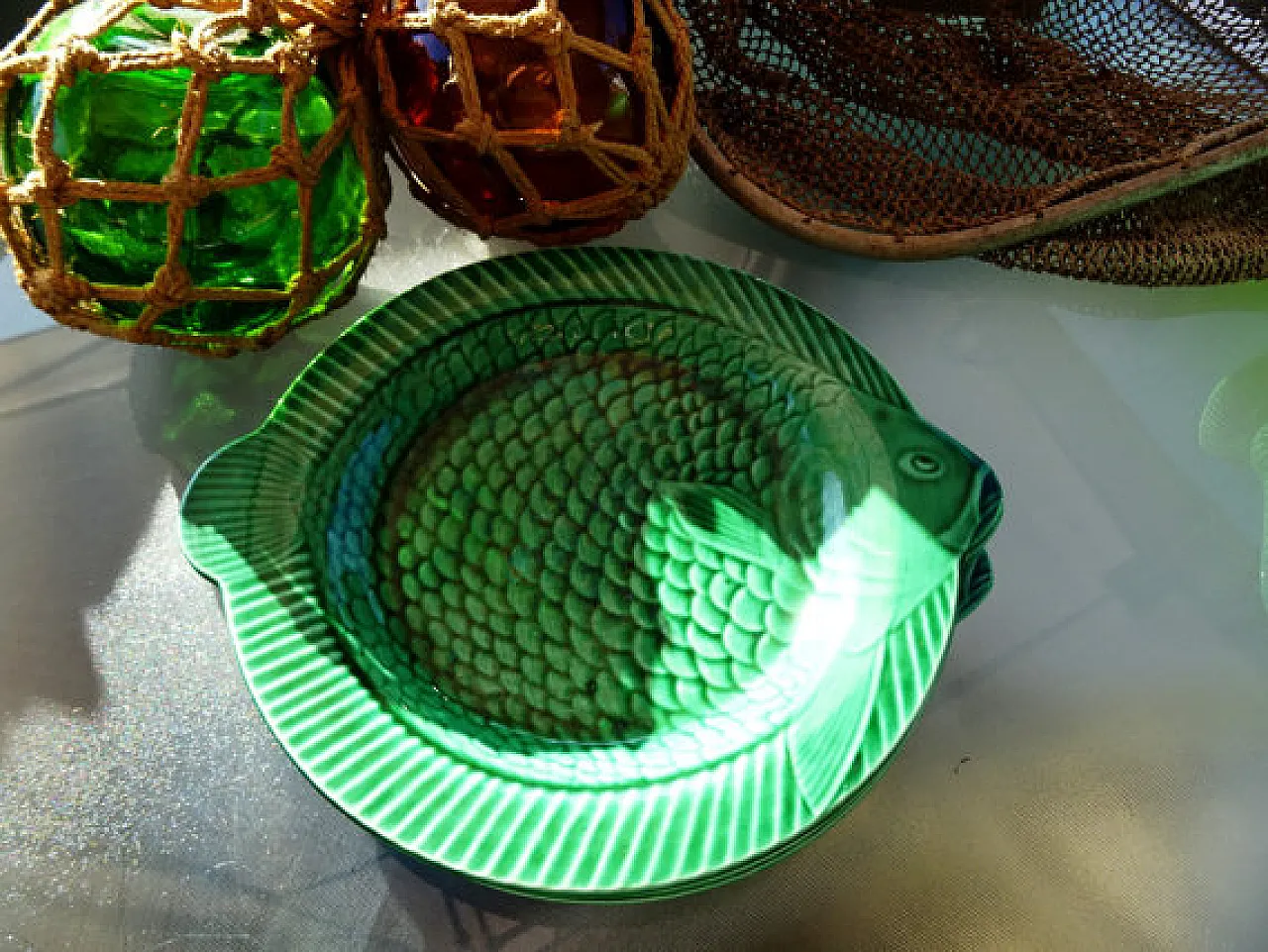 Green fish-shaped serving plates by Sarreguemines, 50s 3