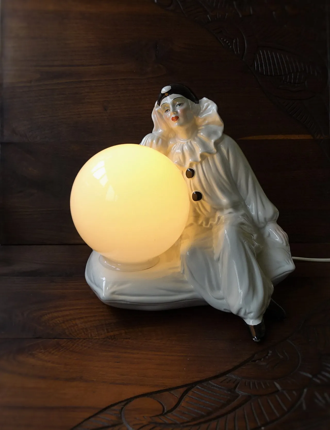 Art Deco porcelain bedside table lamp depicting Pierrot, 60s 1