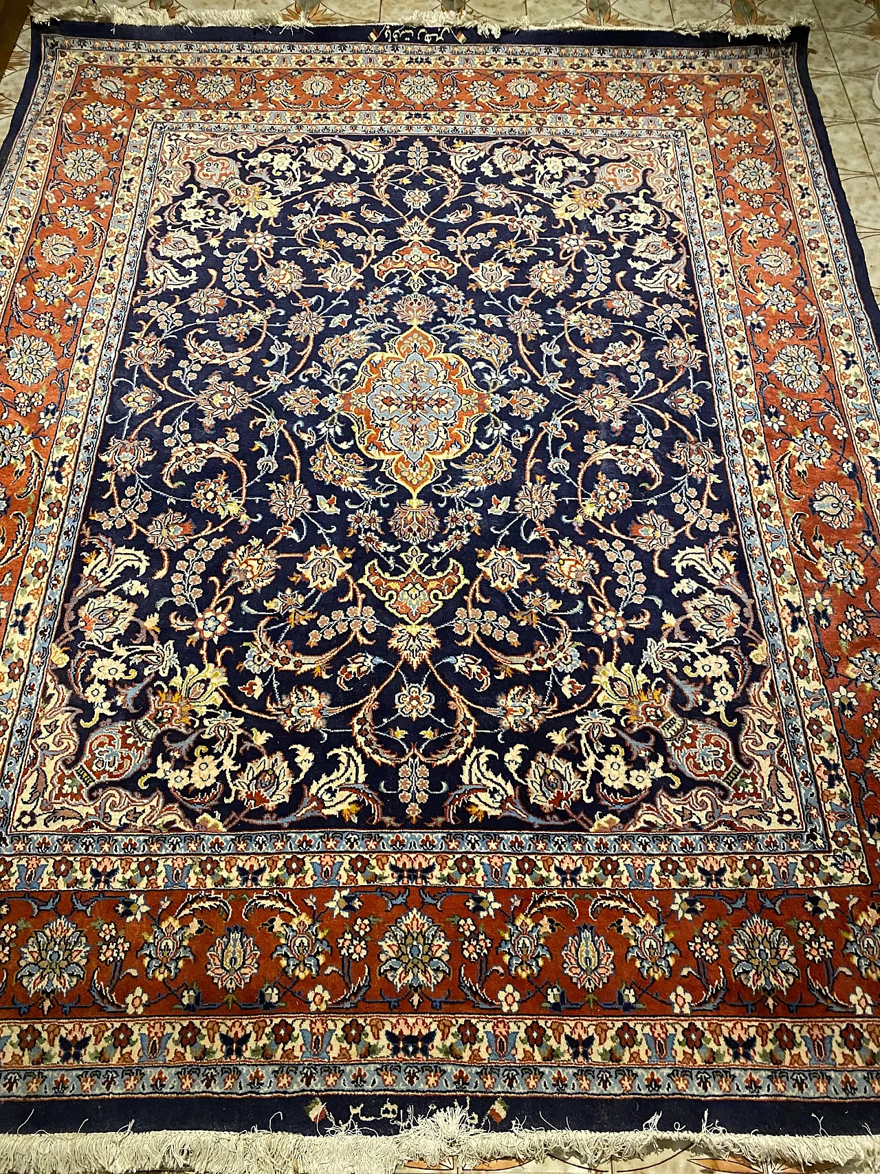 Elegant Persian Kum carpet, 80s 6