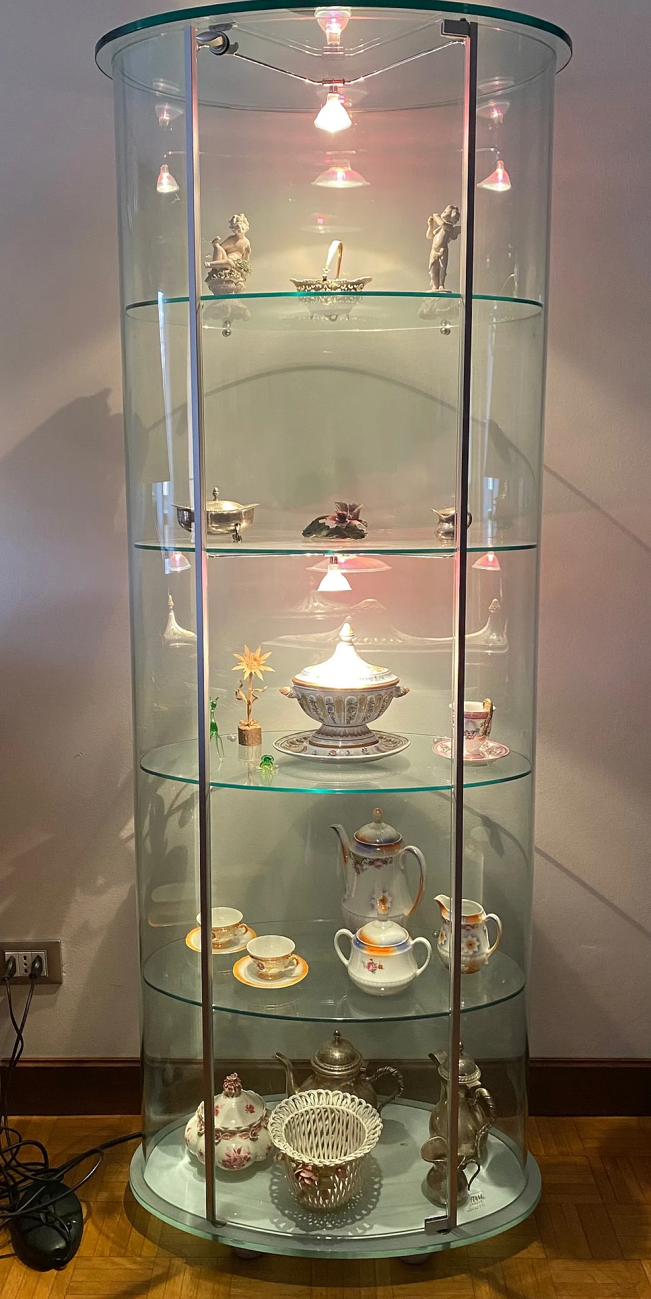 Modern display cabinet with lighting, 80s 2