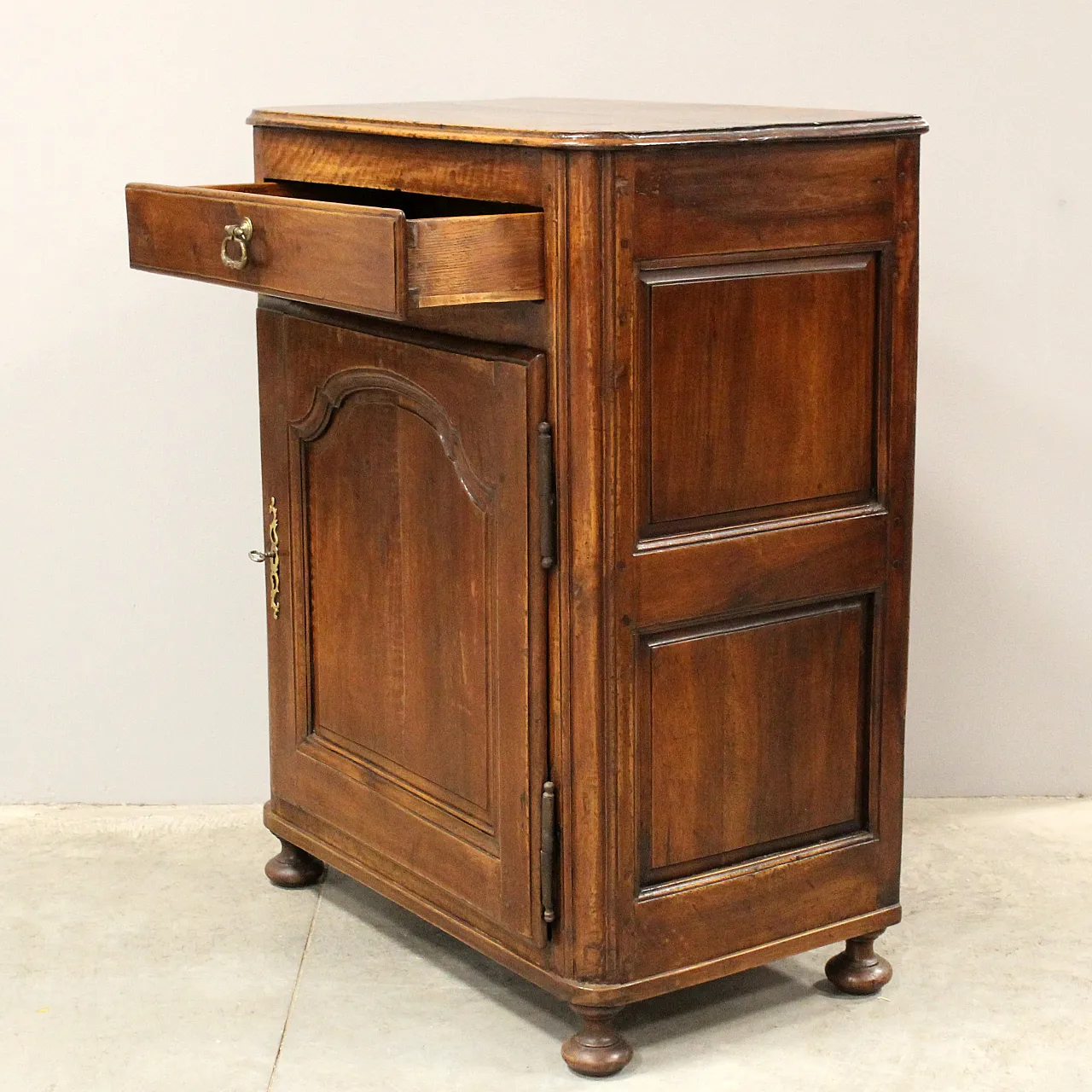 Credenza Luigi XV in noce, '700 5