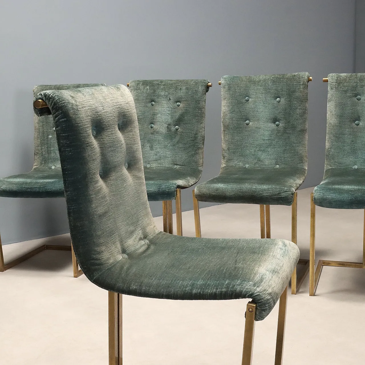 6 Sedie in metallo ottonato, espanso e tessuto, '900 4