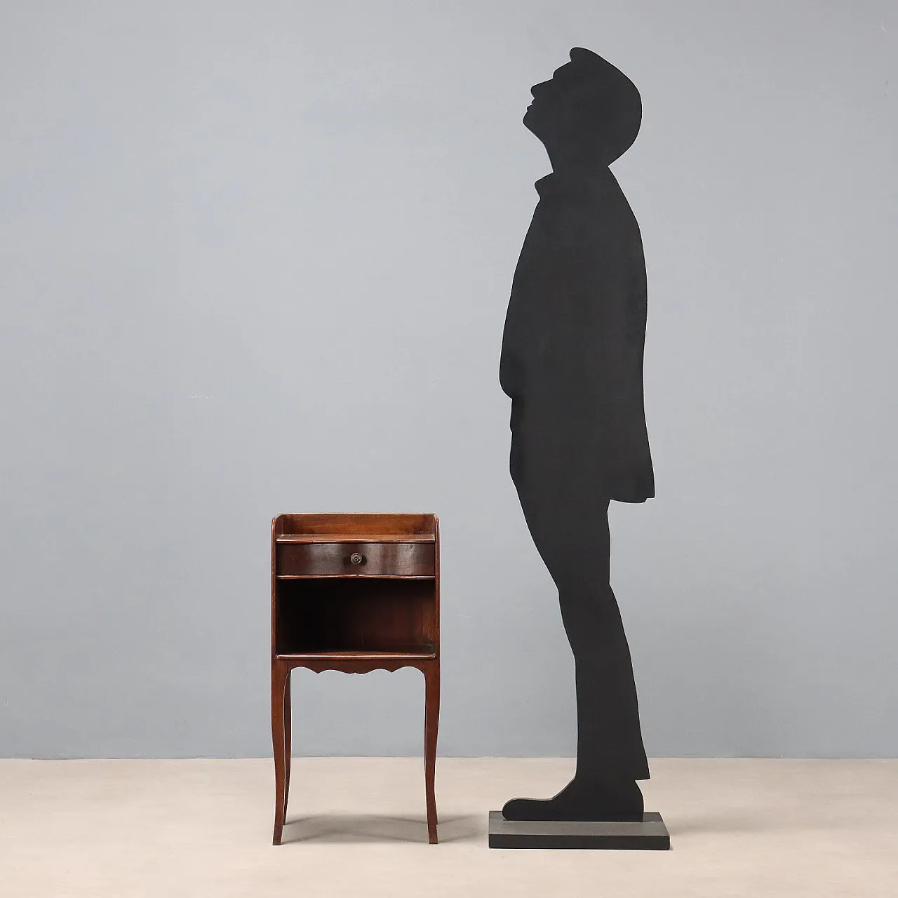 Mahogany bedside table, 20th century 3