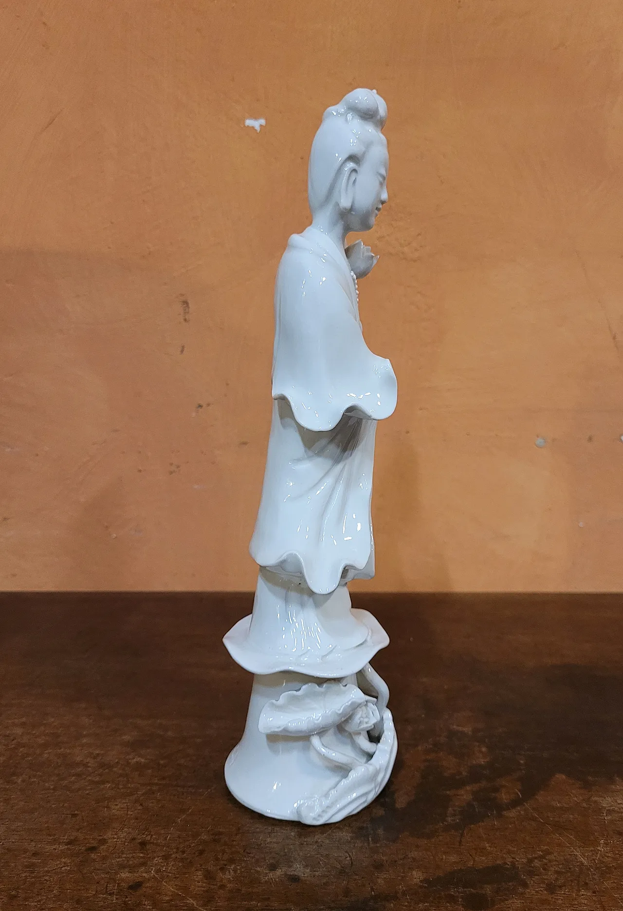 Guanyin - Statuina in porcellana bianca, Cina, del XX secolo 3