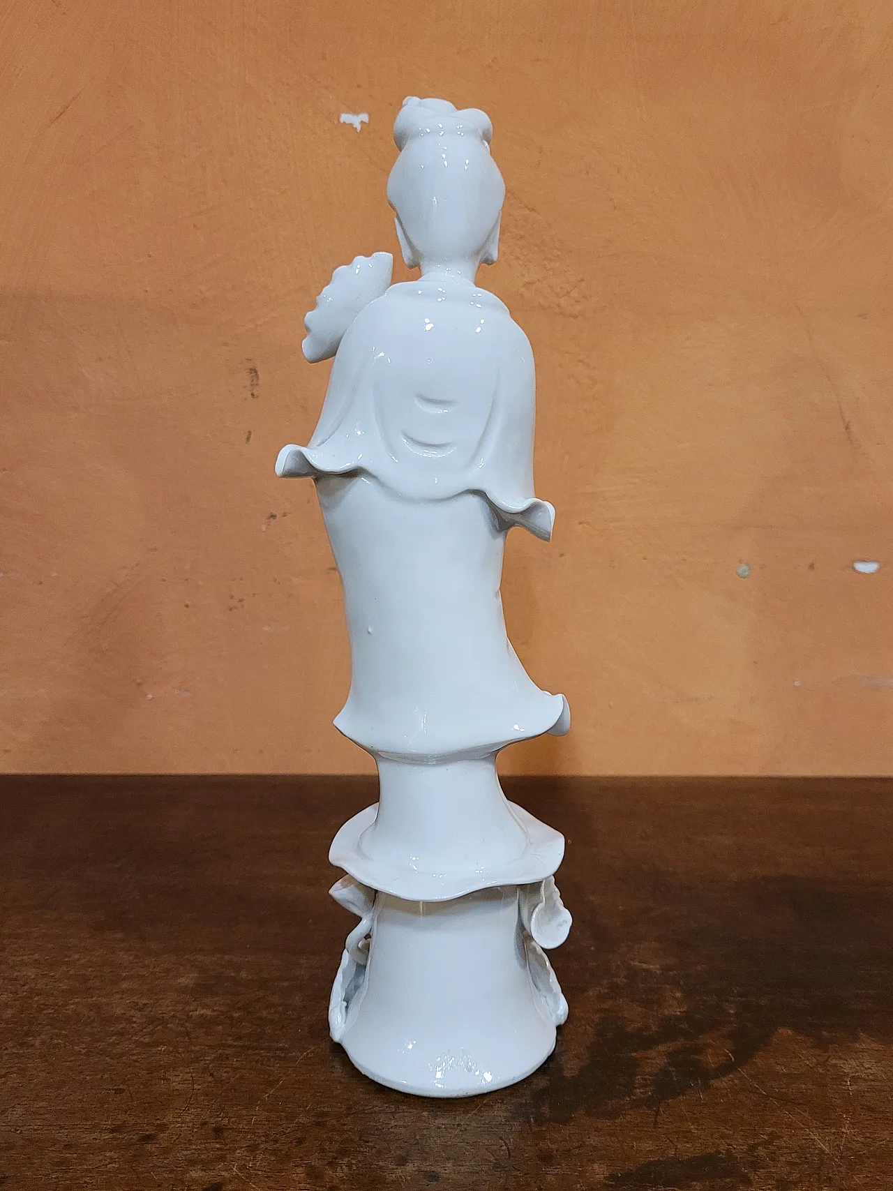 Guanyin - Statuina in porcellana bianca, Cina, del XX secolo 4
