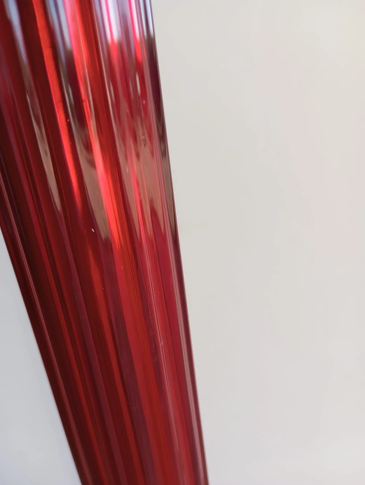 Floor lamp in grooved Murano glass and brass, Italy, 1970s 8