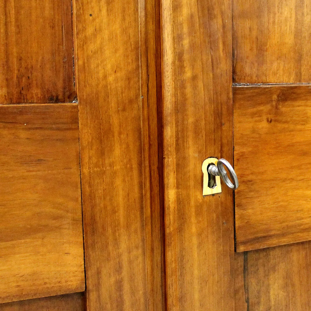 Armadio credenza Luigi Filippo in noce, '800 12