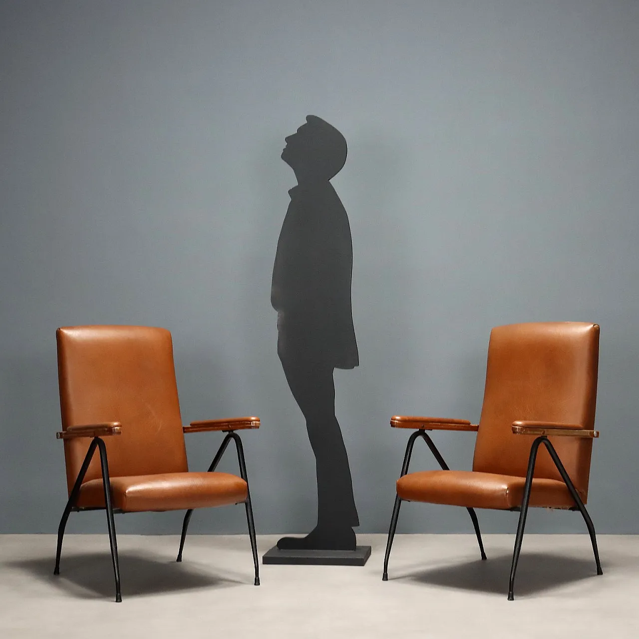 Coppia di poltrone in metallo laccato, schiuma e vinile, '900 3